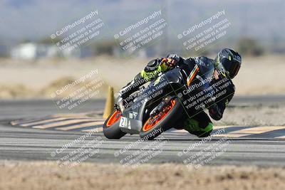 media/Dec-04-2025-Racers Edge (Thu) [[5ebc9f124d]]/2-A Group/2-Session 2 (Turn 4)/